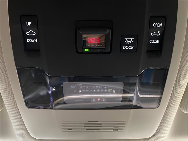 Used 2019 Lexus ES 350 Luxury w/ Accessory Package 2 image 26