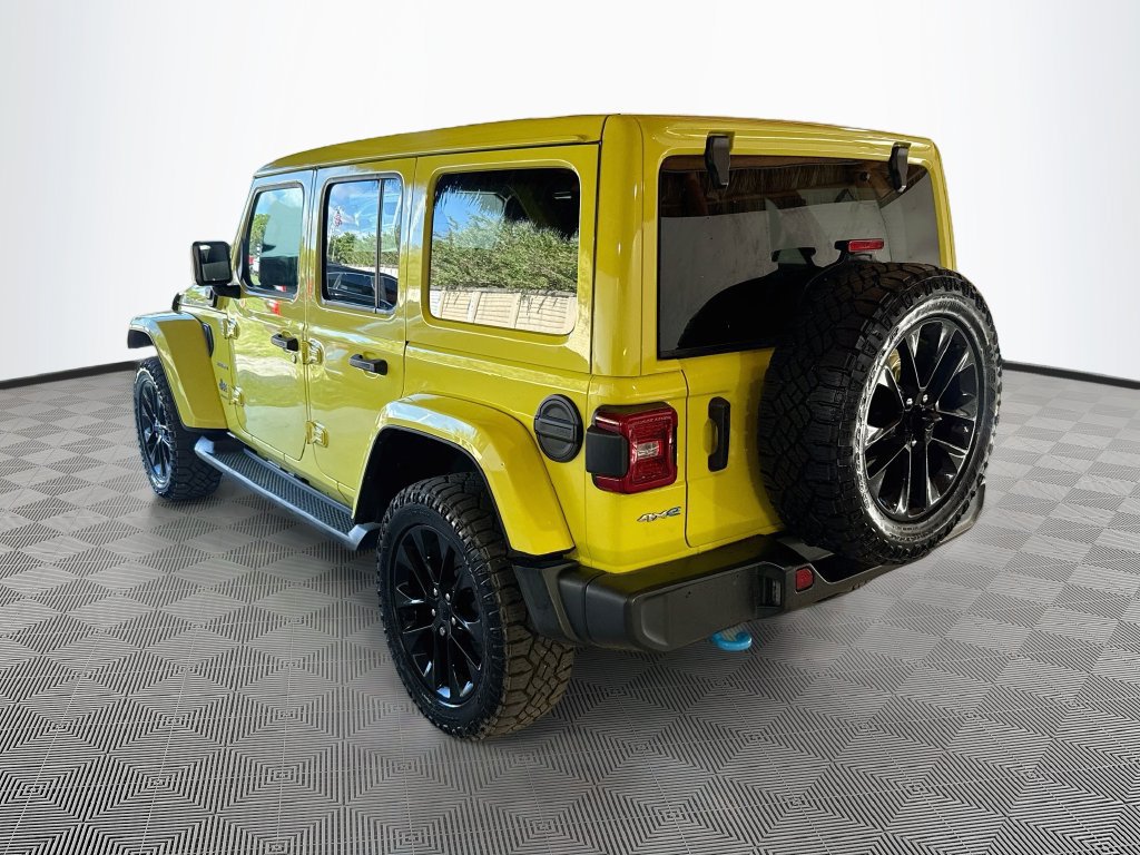 Certified 2023 Jeep Wrangler Unlimited Sahara w/ Cold Weather Group AWD/4WD image 8