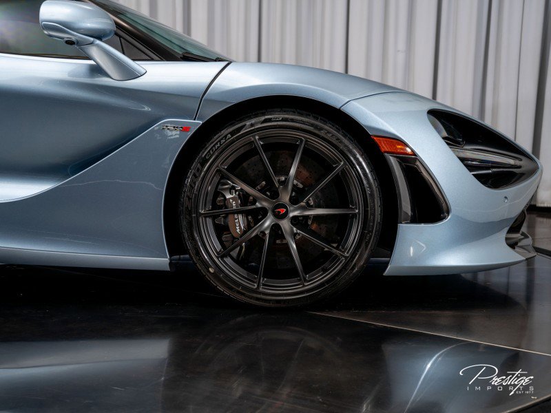 Used 2018 McLaren 720S Luxury RWD image 24