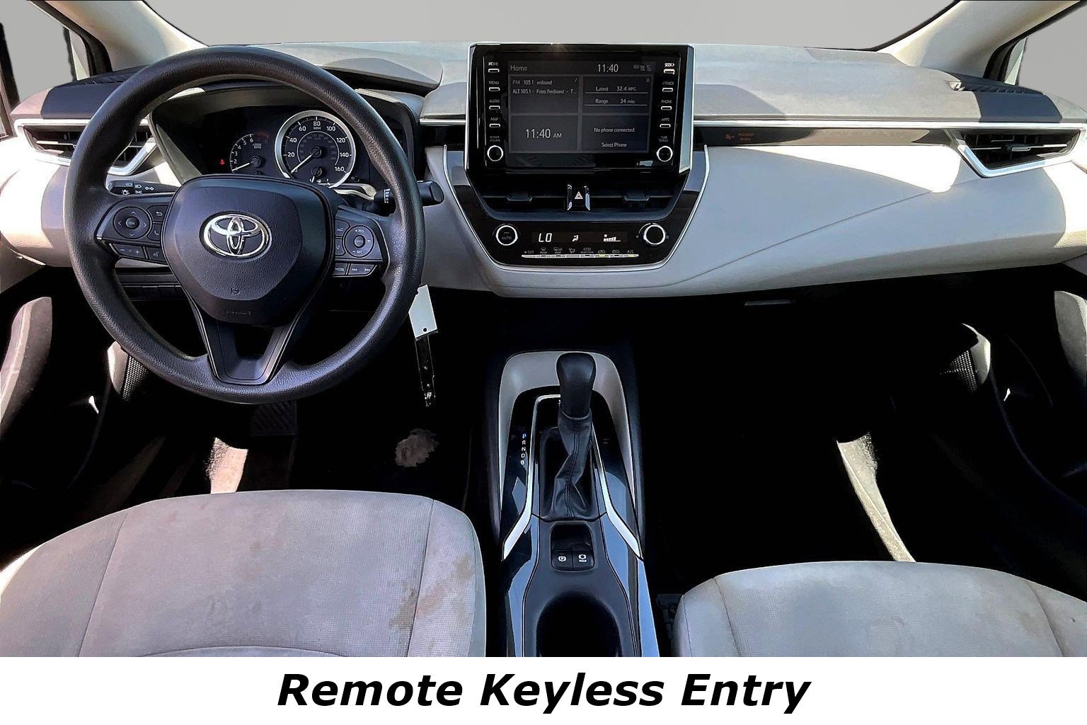 Used 2020 Toyota Corolla LE FWD image 7