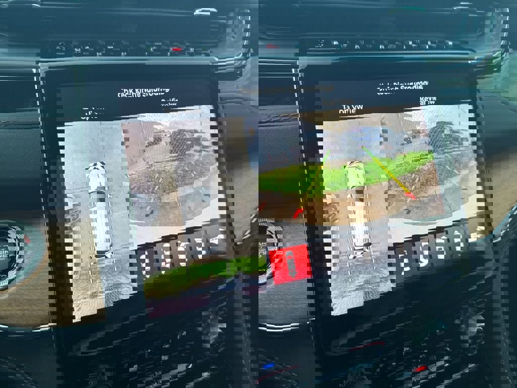 Used 2024 Jeep Grand Cherokee L Summit image 13