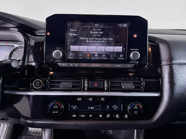 Used 2022 Nissan Pathfinder S AWD/4WD image 12