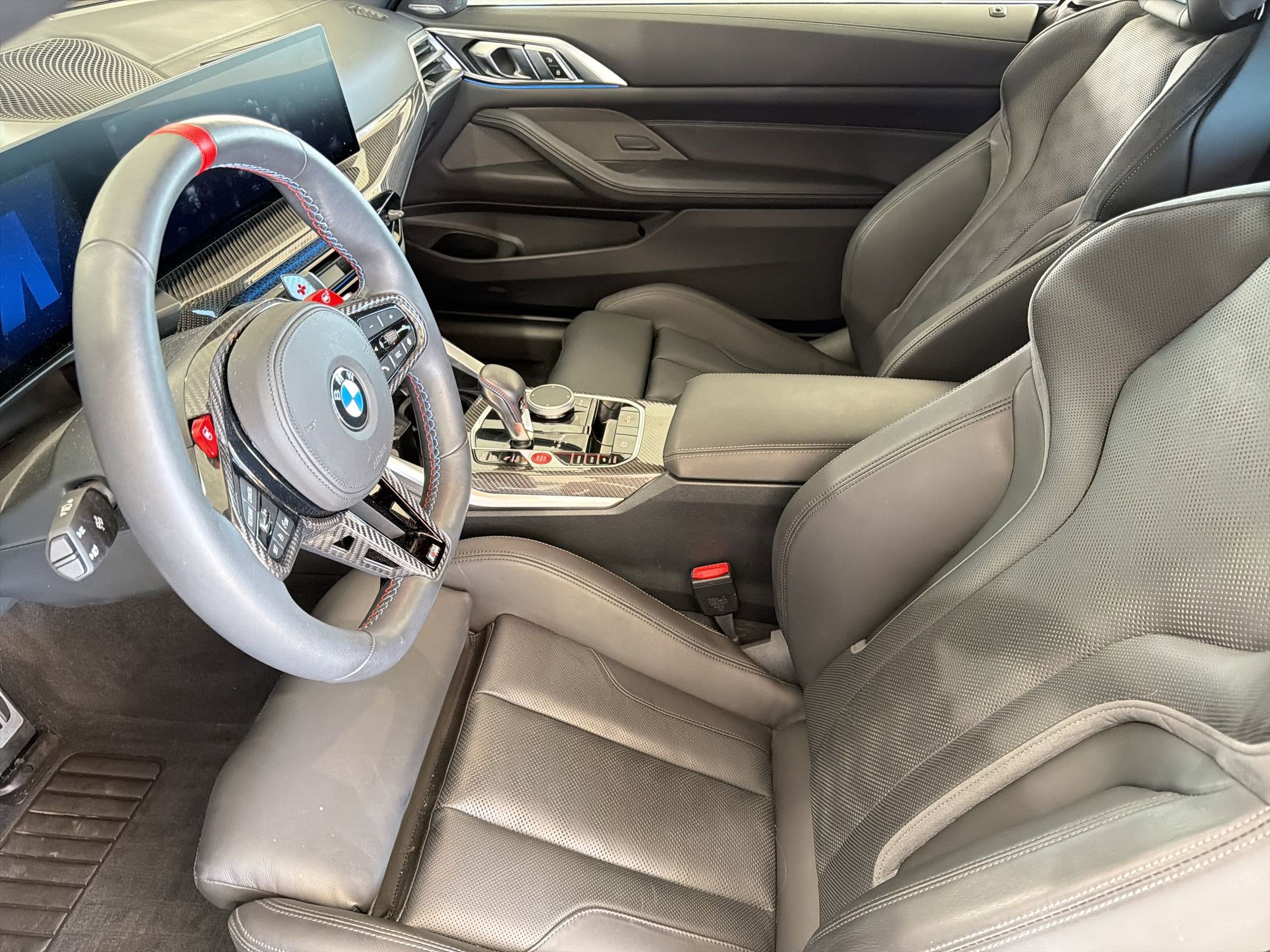 Used 2025 BMW M4 xDrive Competition w/ Executive Package image 3