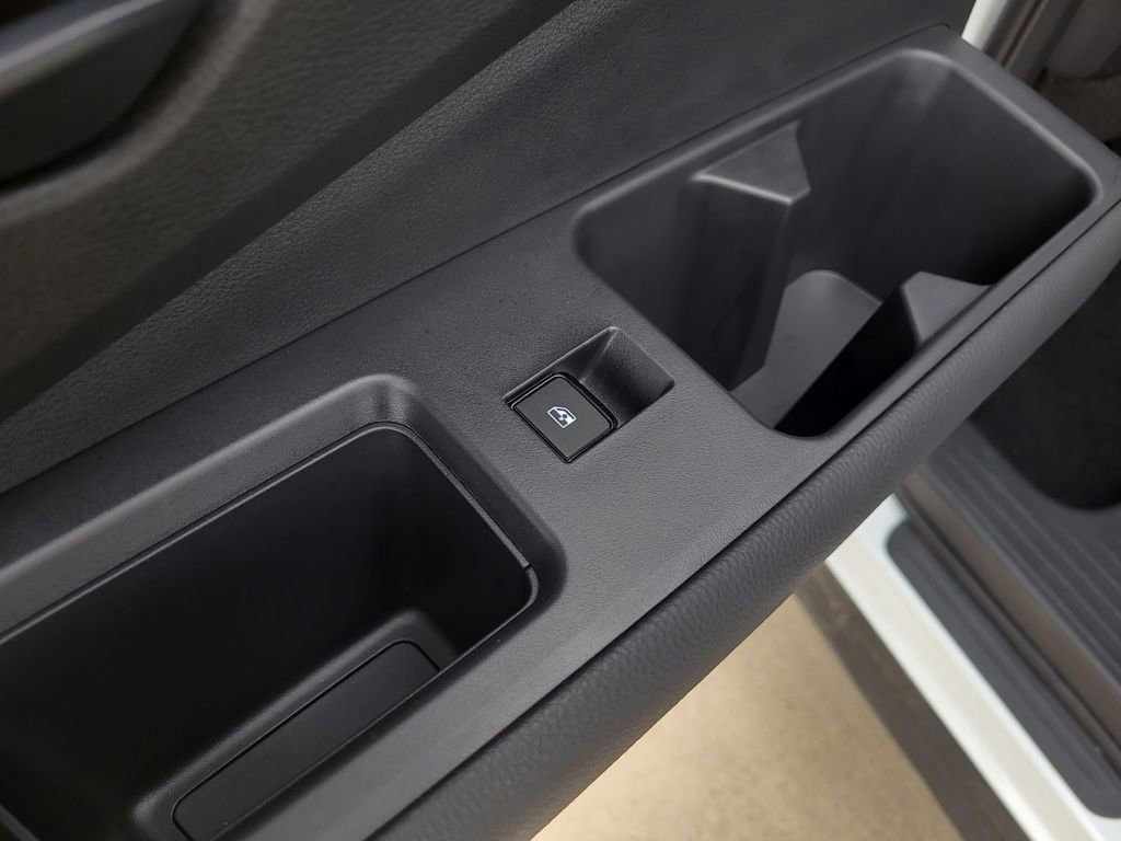 Certified 2025 Nissan Pathfinder SV image 15