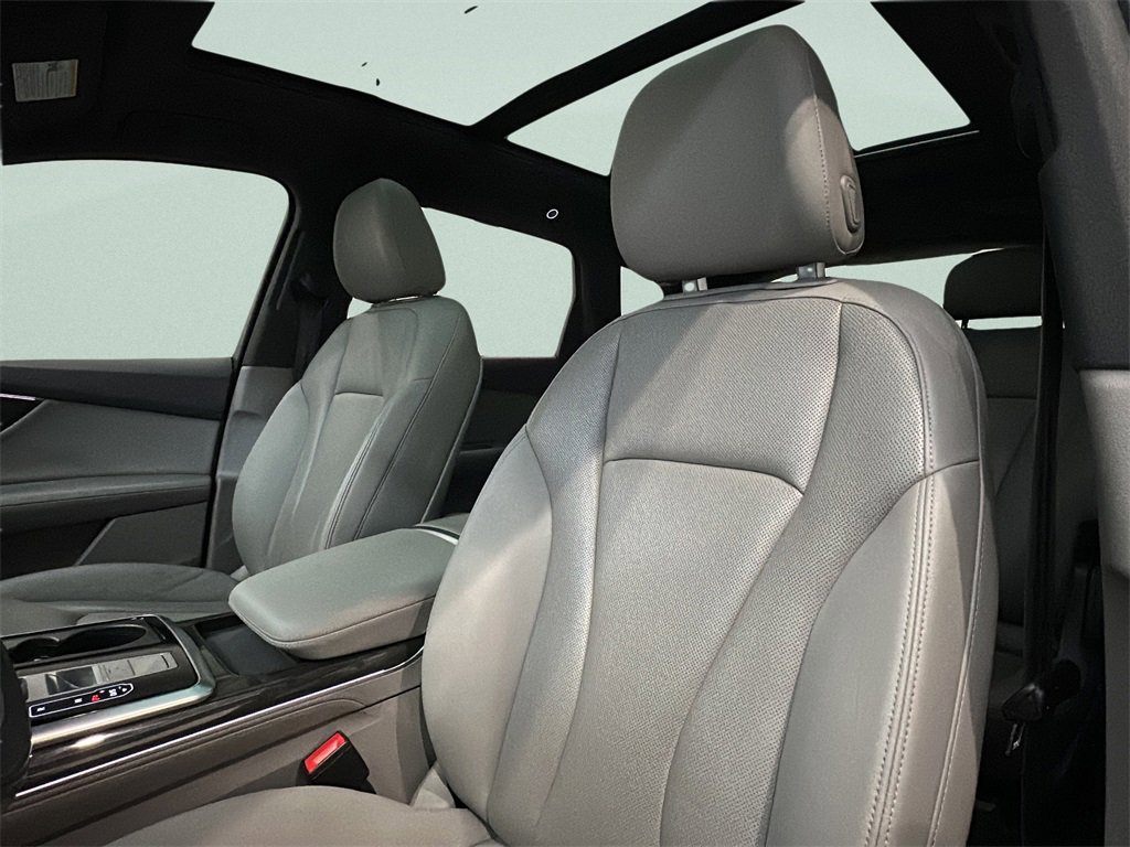 Used 2021 Audi Q7 3.0T Prestige image 6