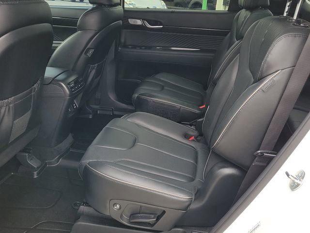 Used 2024 Hyundai Palisade Calligraphy image 11