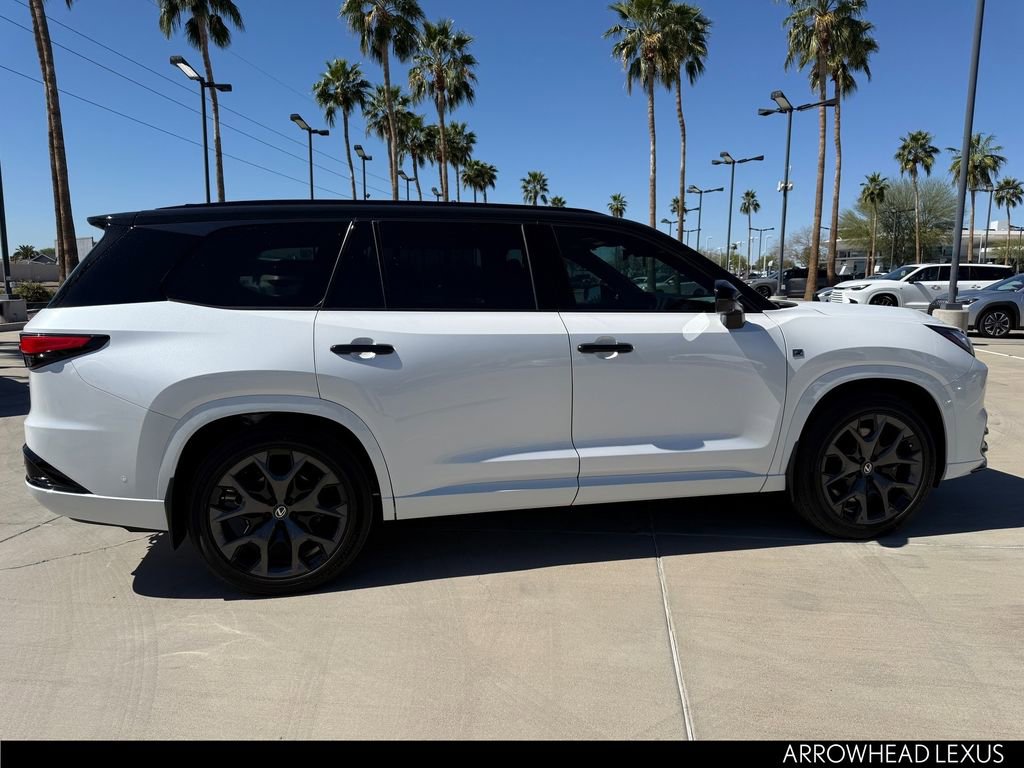 New 2026 Lexus TX 500h AWD image 8