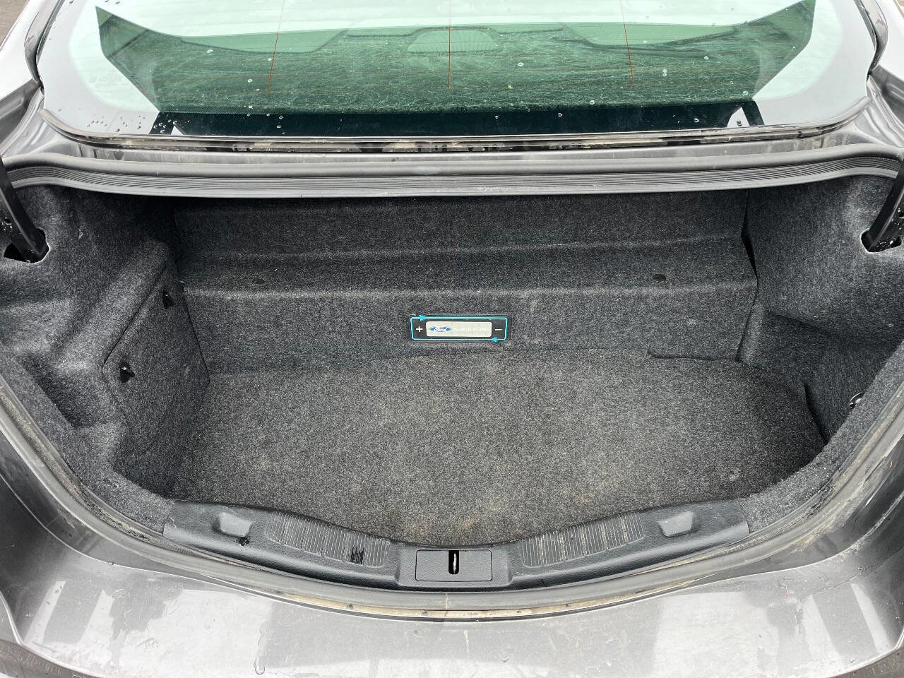 Used 2019 Ford Fusion Energi Titanium FWD image 9