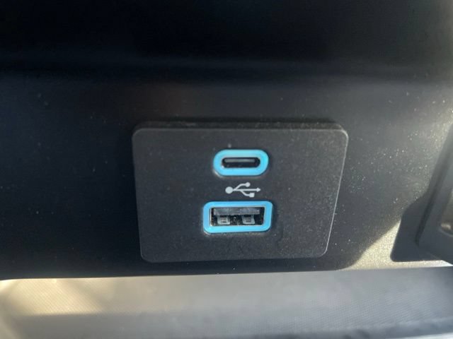 Used 2023 Ford F150 XLT AWD/4WD image 24