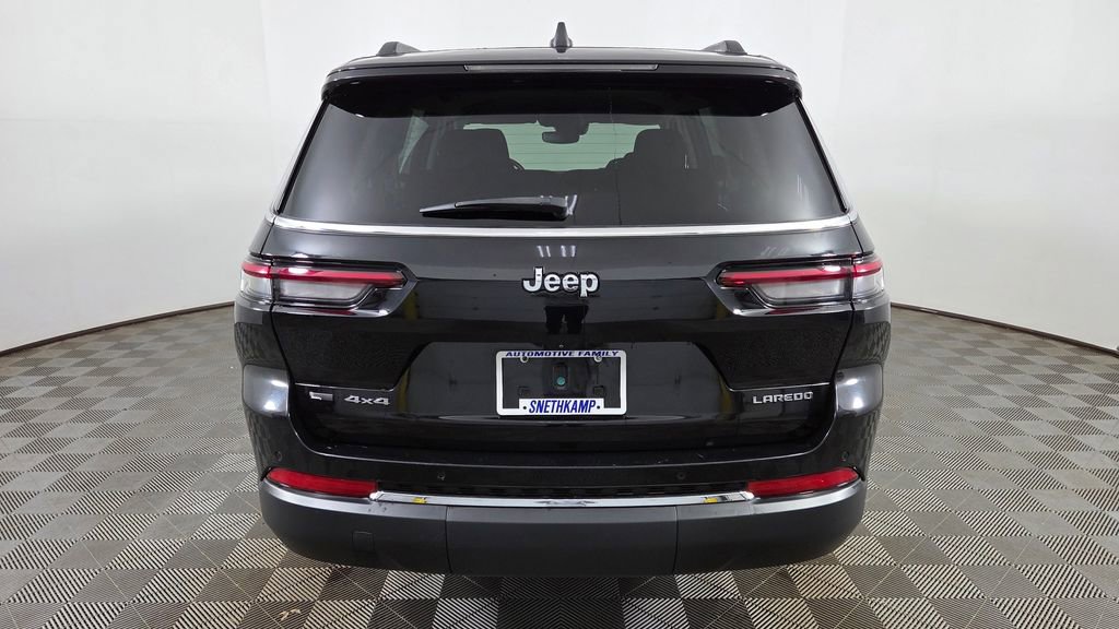 Used 2022 Jeep Grand Cherokee L Laredo w/ Luxury Tech Group I AWD/4WD image 7
