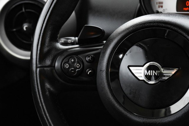 Used 2011 MINI Cooper Countryman S image 13