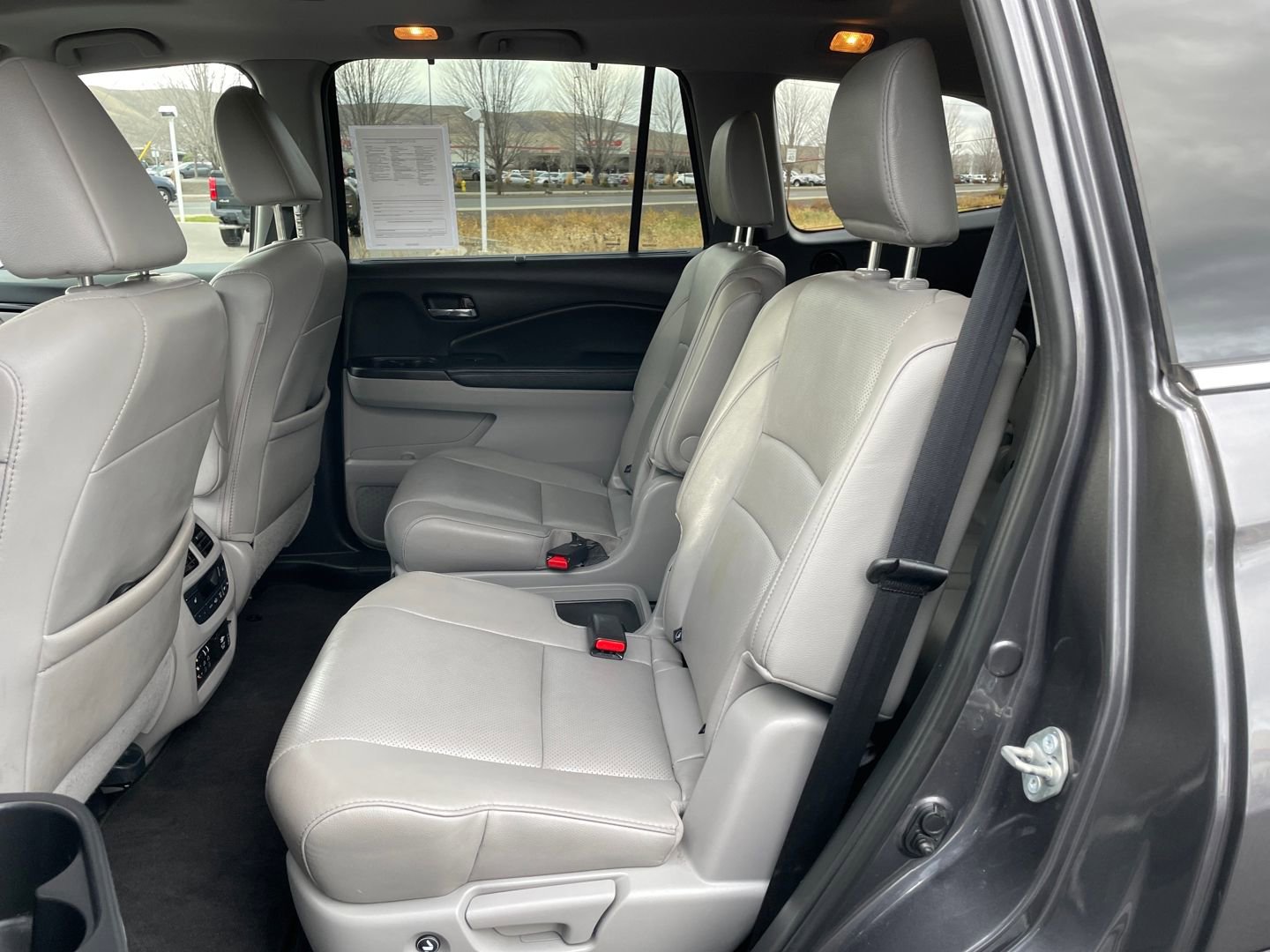 Used 2018 Honda Pilot Elite image 15