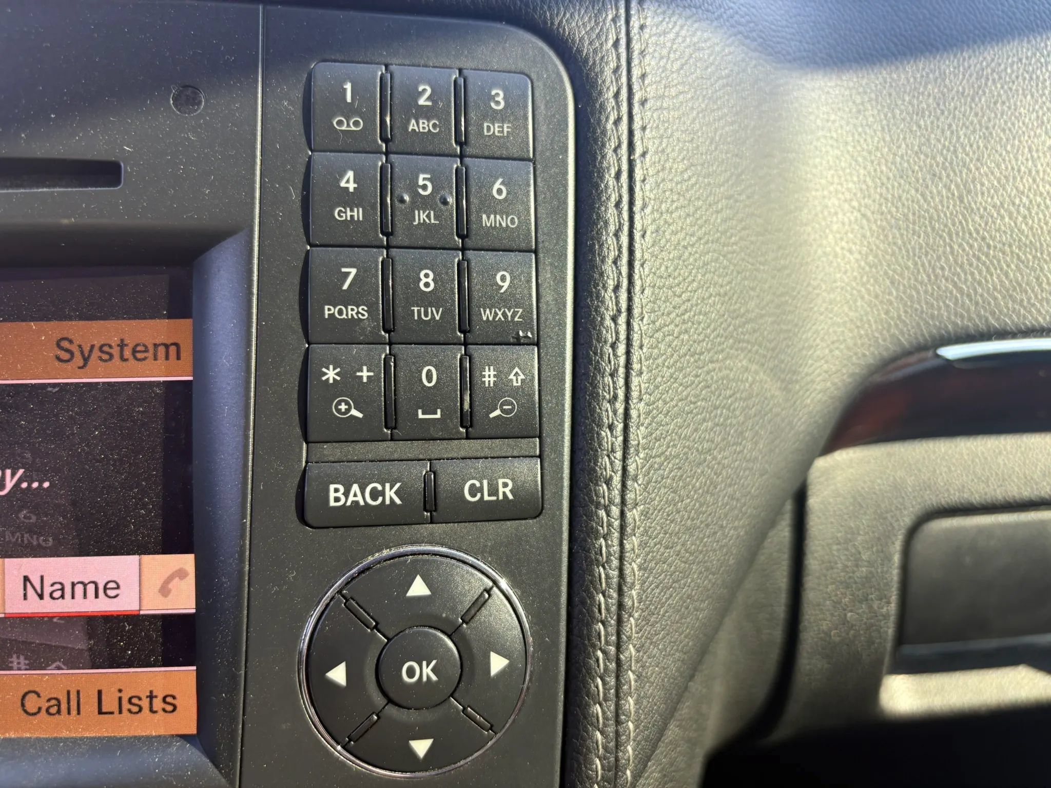 Used 2012 Mercedes-Benz GL 450 4MATIC image 36