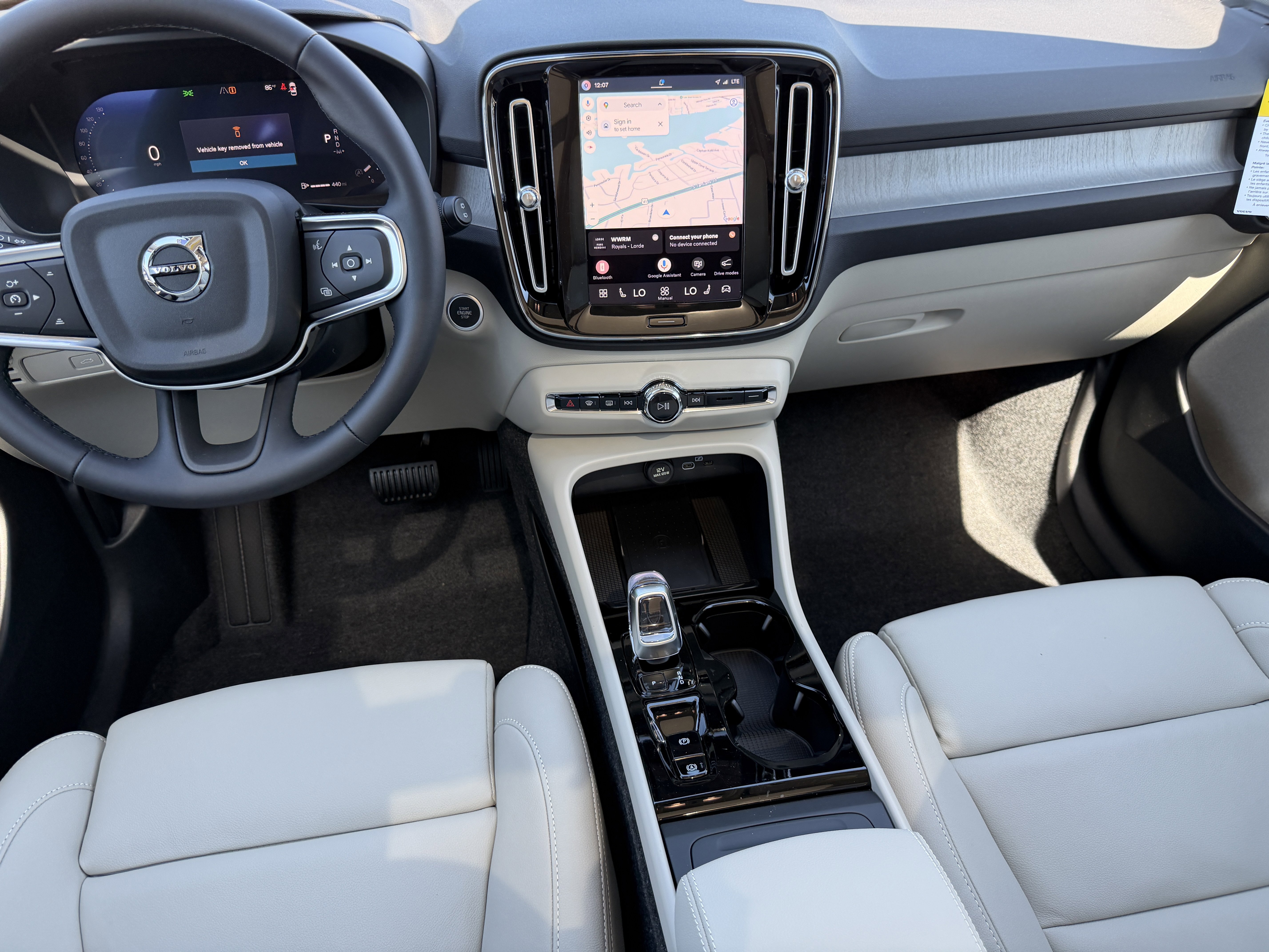 New 2026 Volvo XC40 B5 Ultra w/ Protection Package image 13