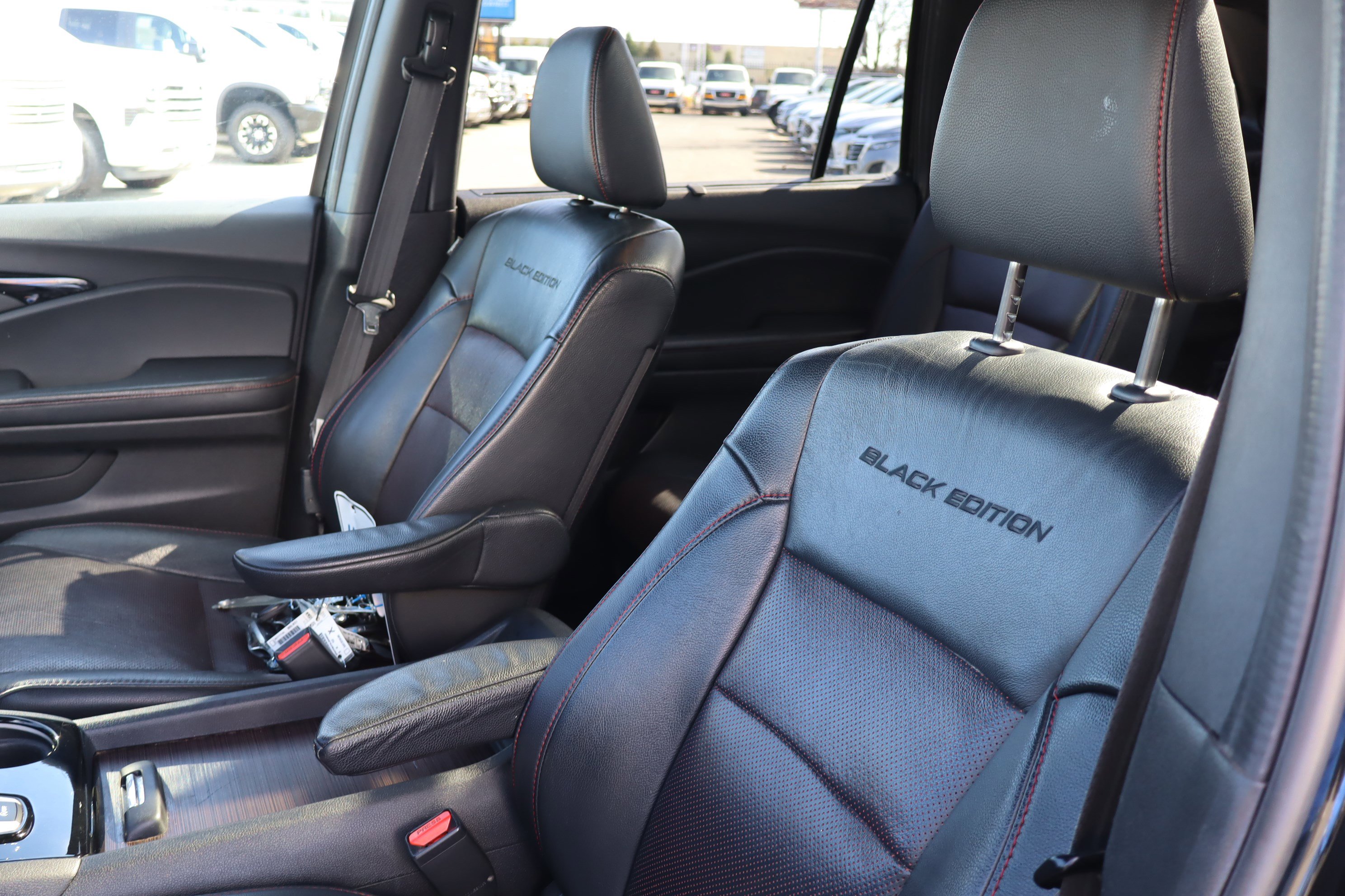 Used 2020 Honda Pilot Black Edition image 21