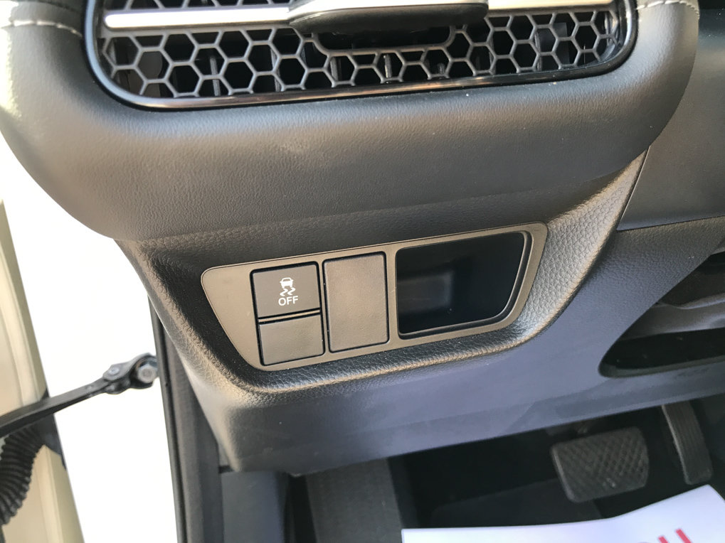 Used 2023 Honda HR-V EX-L image 13