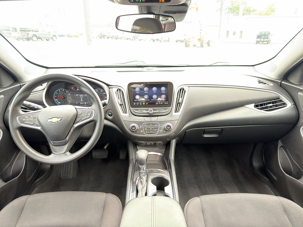 Used 2024 Chevrolet Malibu LT FWD image 10