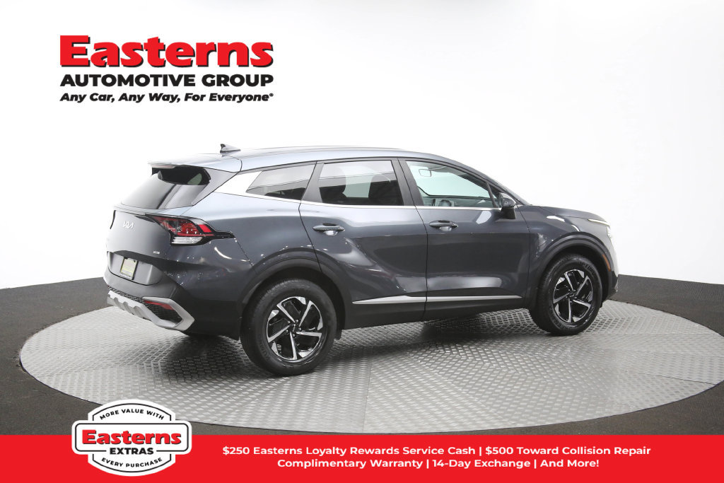 Used 2023 Kia Sportage LX AWD/4WD image 44