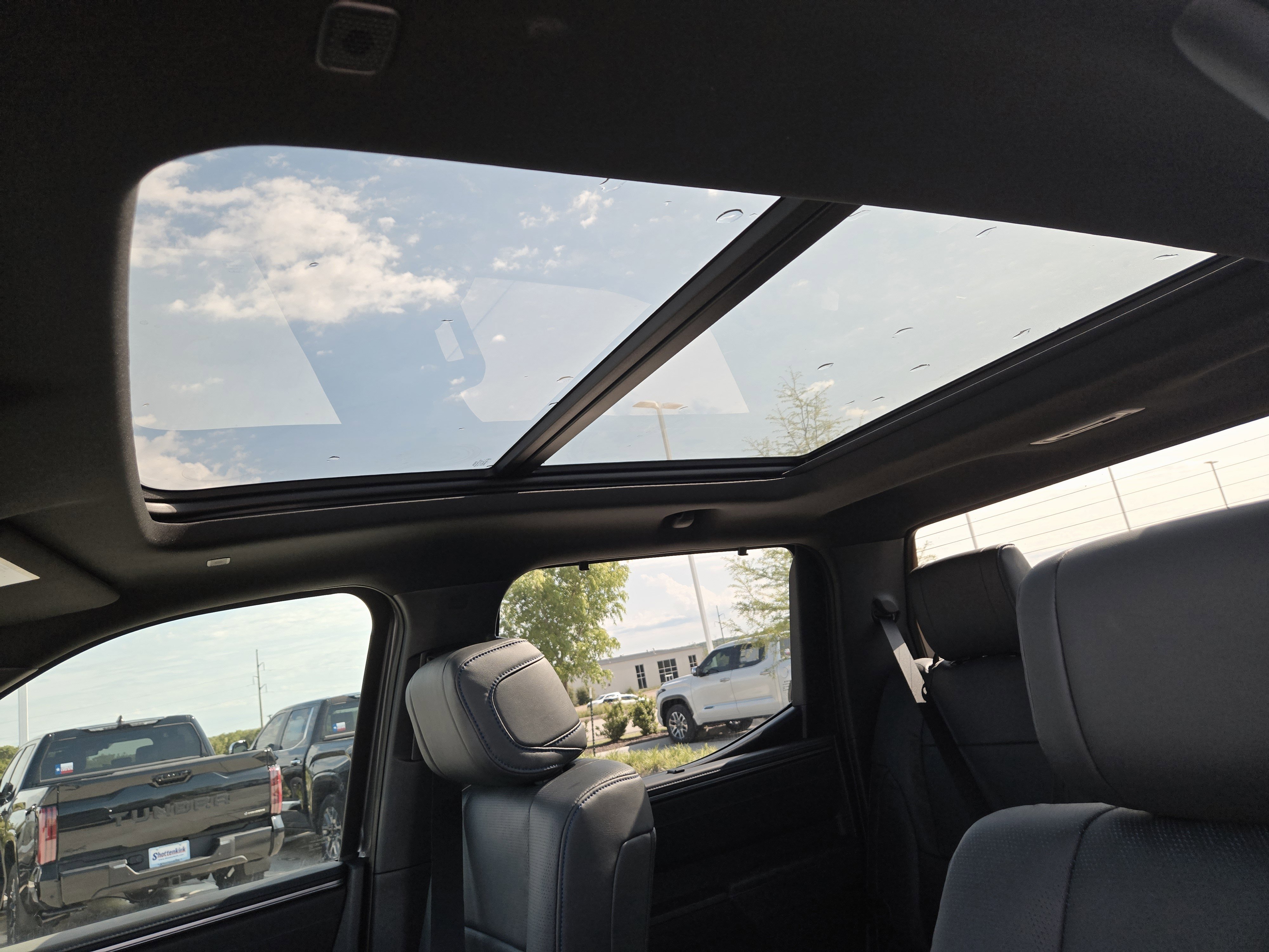 New 2025 Toyota Tundra Platinum image 17
