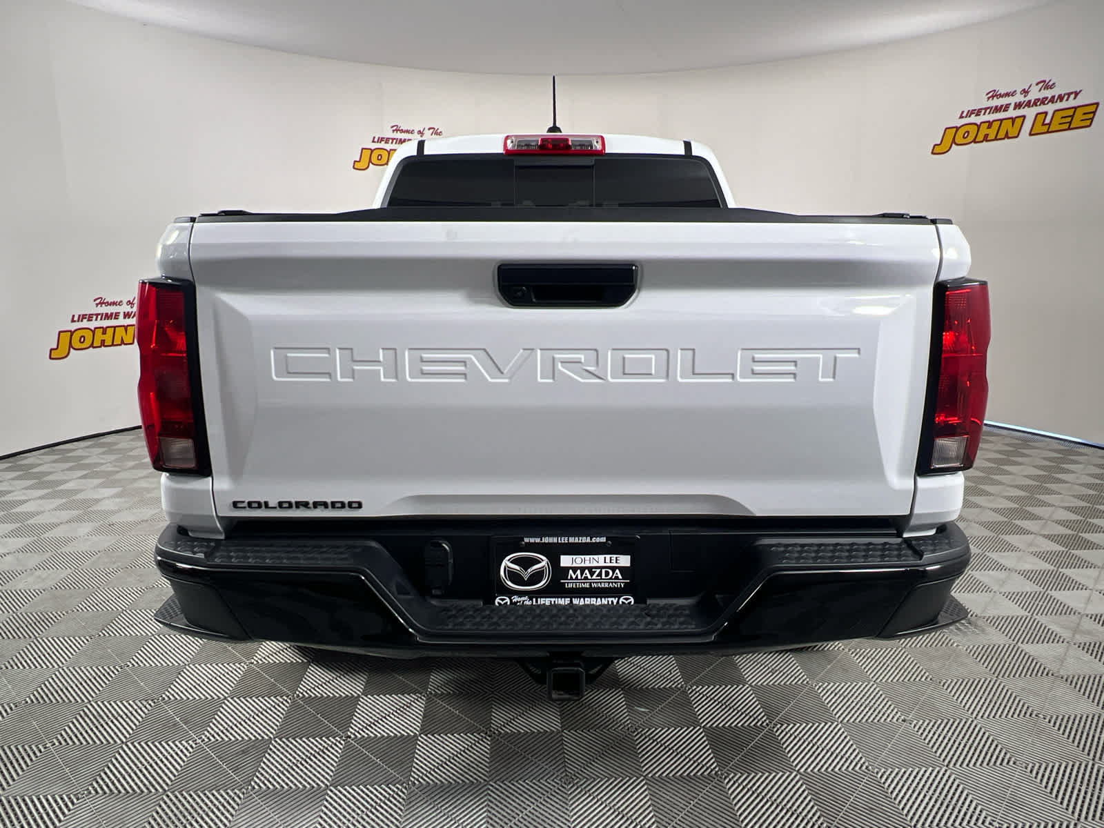 Used 2024 Chevrolet Colorado Trail Boss w/ Advanced Trailering Package AWD/4WD image 4