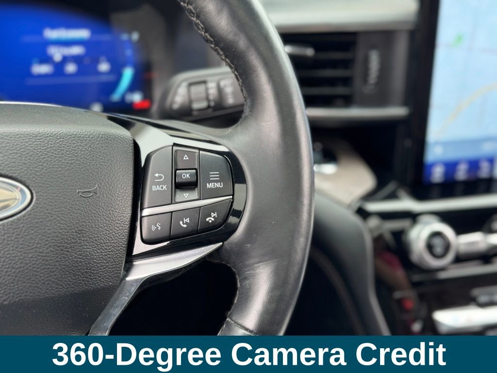 Used 2024 Ford Explorer Platinum w/ Technology Package image 14