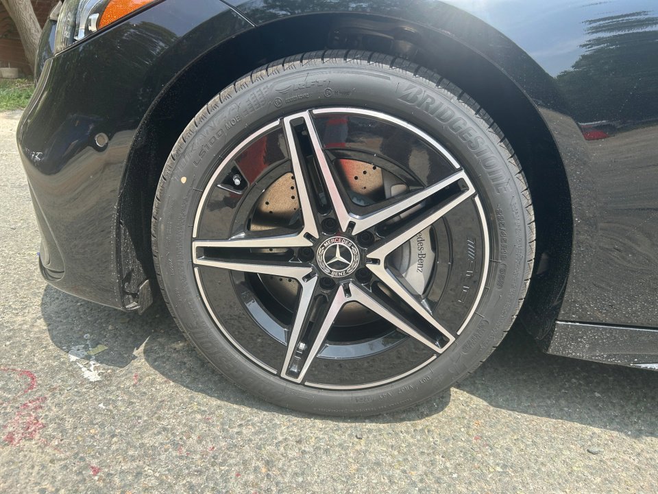 New 2025 Mercedes-Benz C 300 4MATIC Sedan image 27