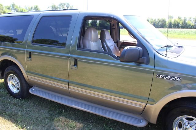 Used 2001 Ford Excursion Limited RWD image 7