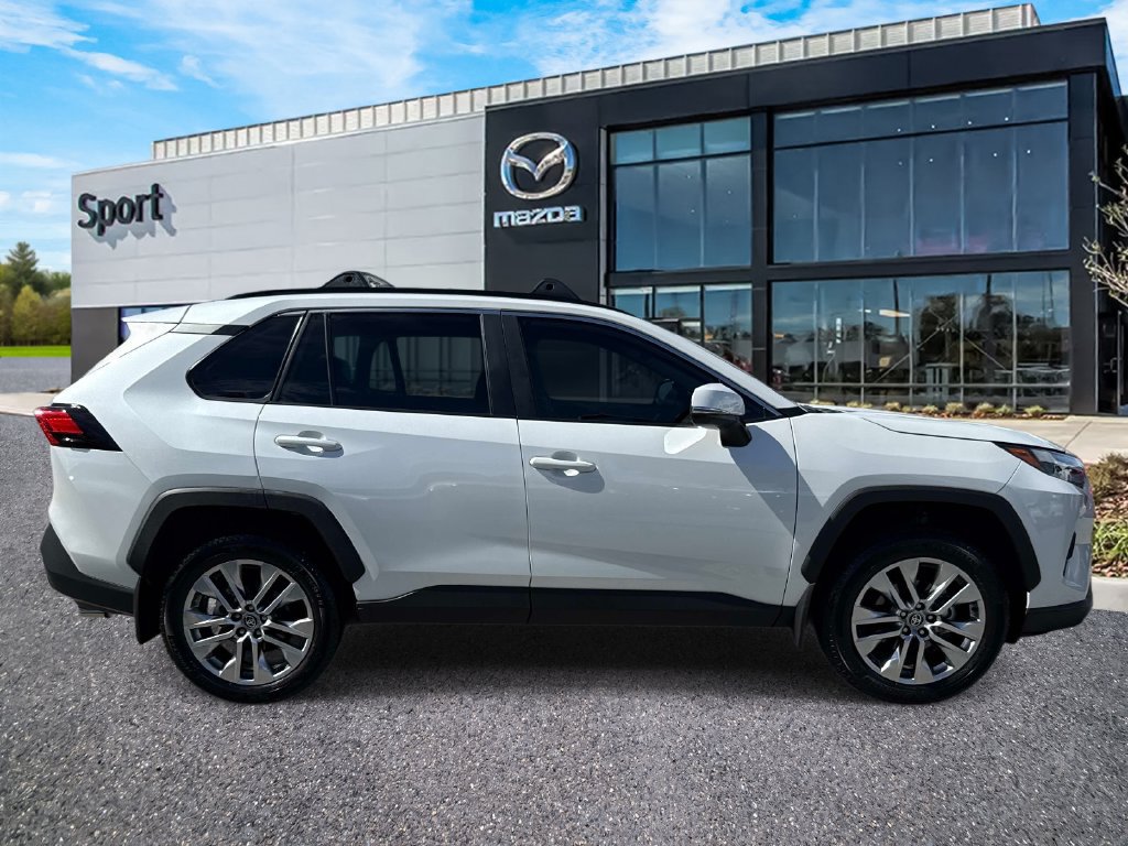 Used 2025 Toyota RAV4 XLE Premium FWD image 2