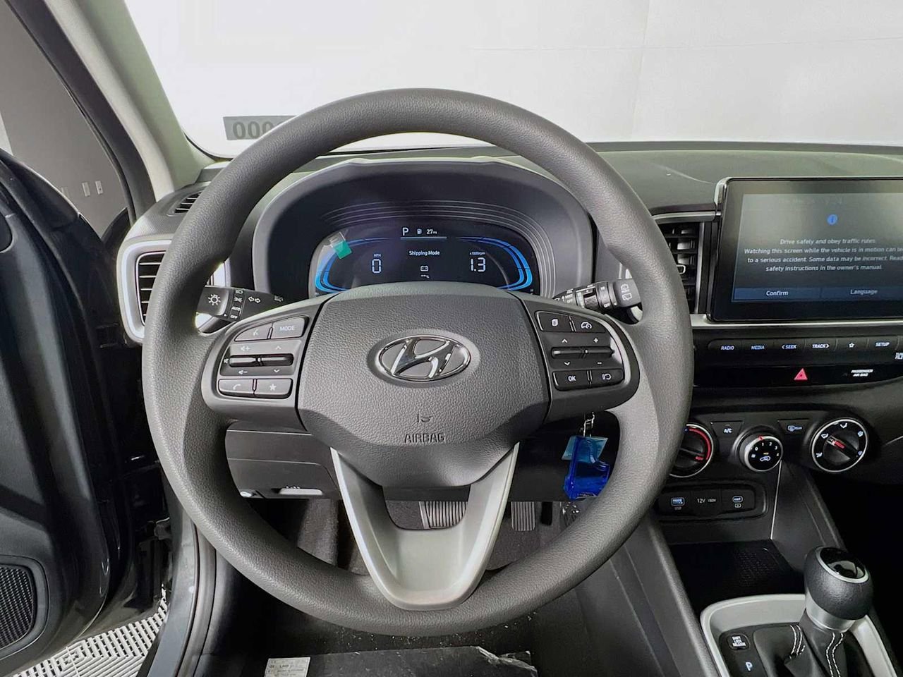 New 2026 Hyundai Venue SE FWD image 8