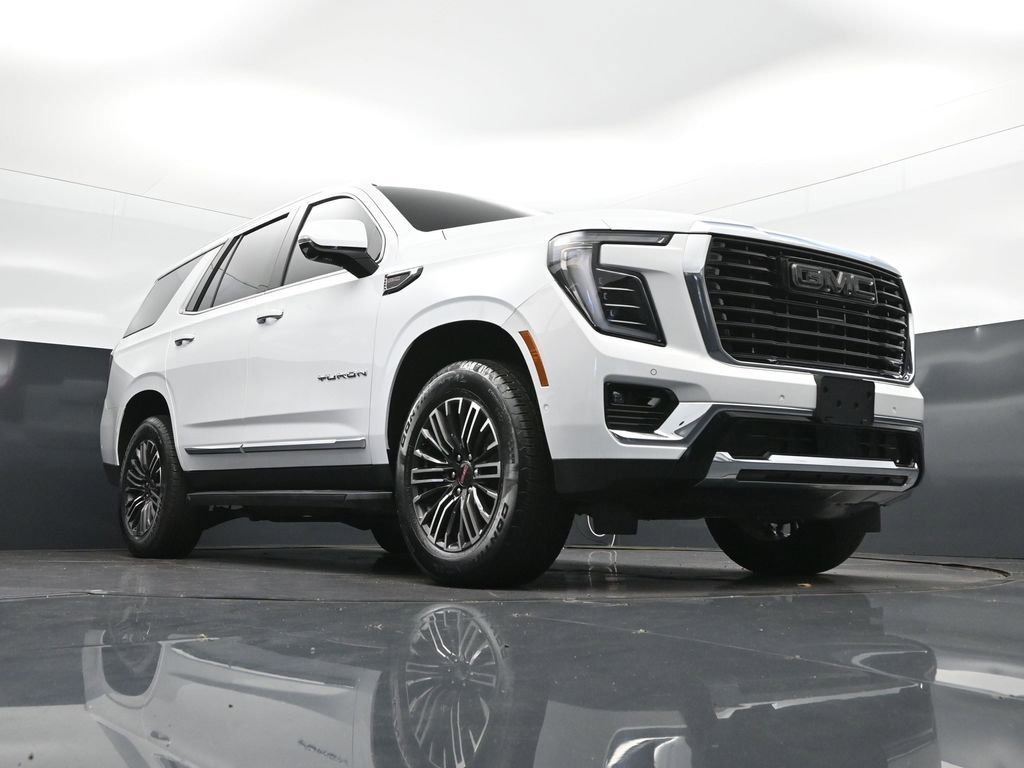 Used 2025 GMC Yukon Elevation w/ LPO, Elevation Black Package AWD/4WD image 46