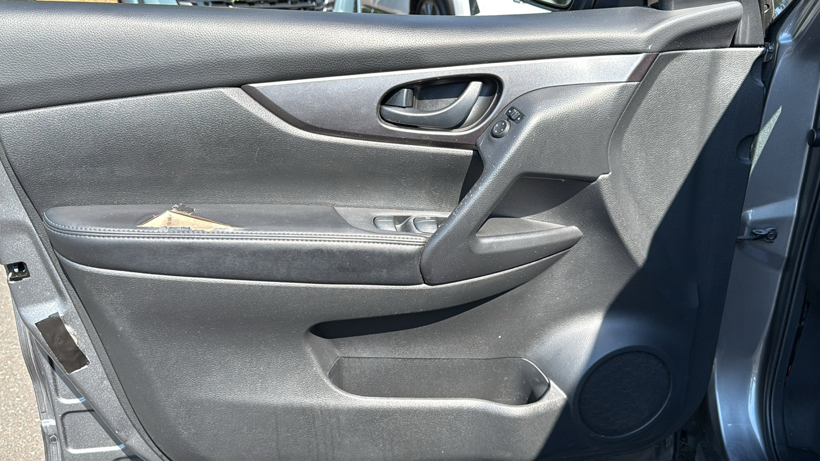 Used 2019 Nissan Rogue Sport S w/ Appearance Package AWD/4WD image 6