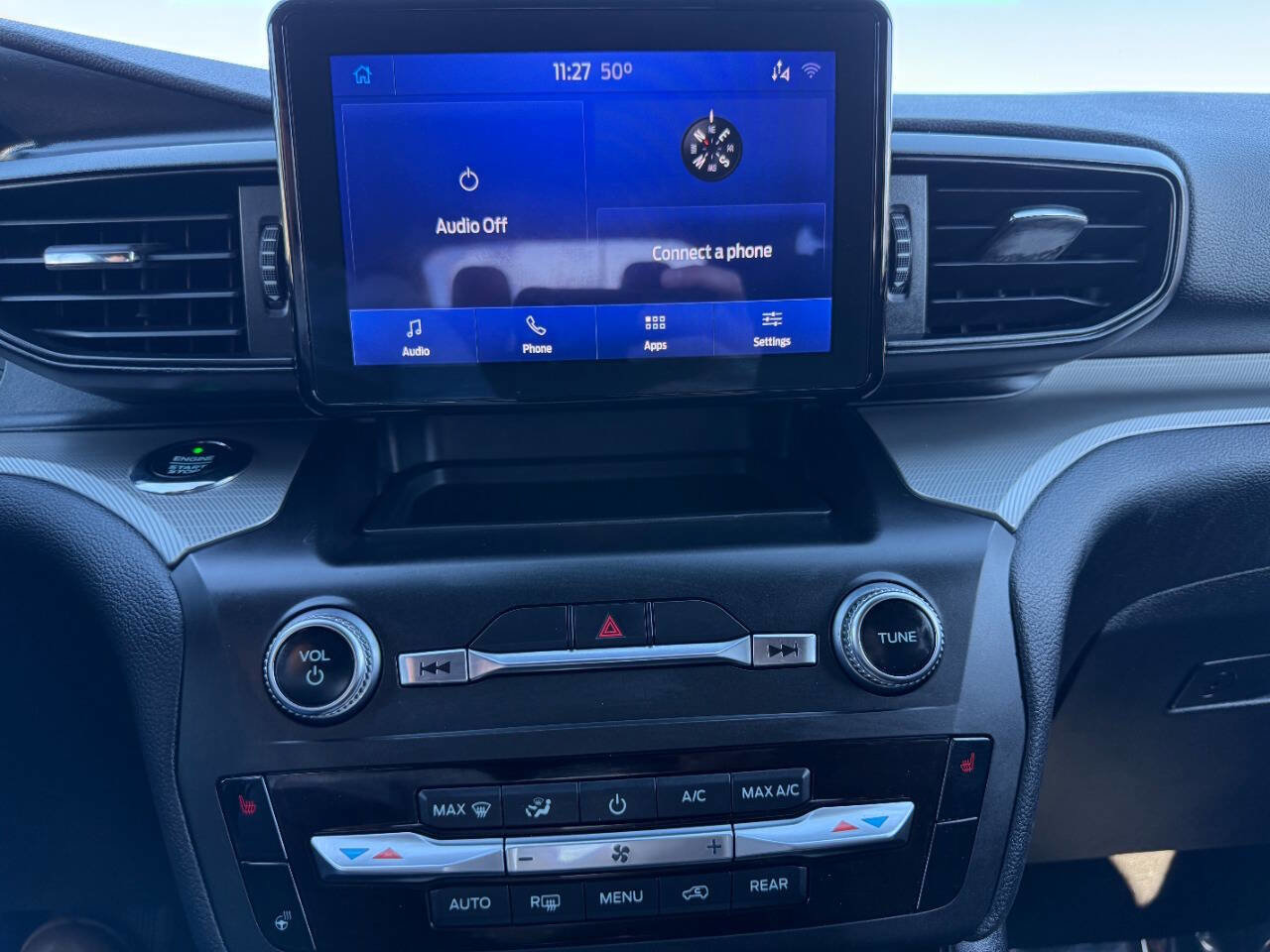 Used 2020 Ford Explorer XLT w/ Comfort Package image 39