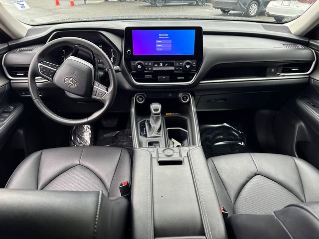 Certified 2024 Toyota Grand Highlander XLE image 26
