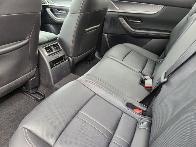 Used 2025 MAZDA CX-70 Plug-In Hybrid w/ Premium Pkg image 9