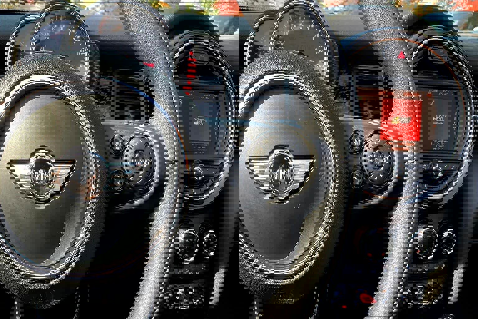 Used 2017 MINI Cooper S image 21