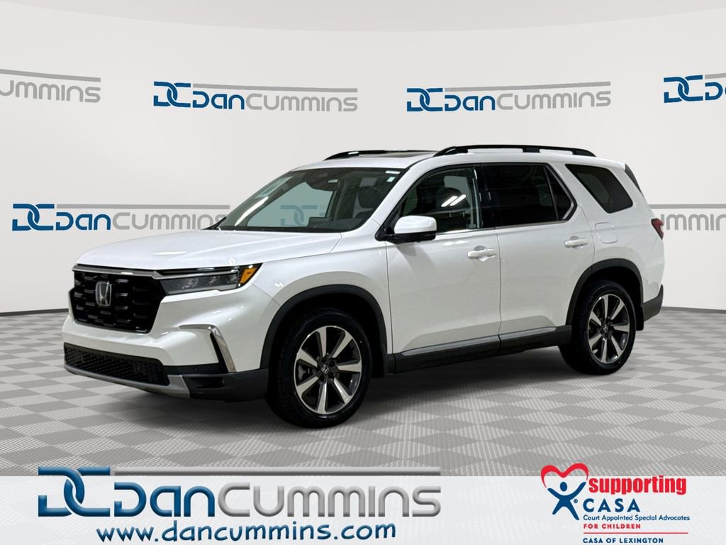 Used 2023 Honda Pilot Elite image 1