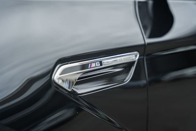 Used 2016 BMW M6 Convertible image 18