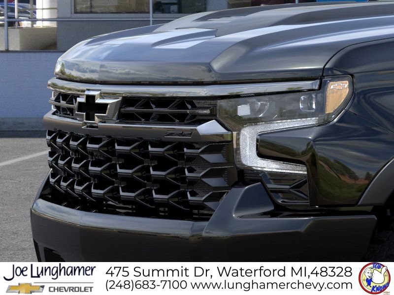 New 2026 Chevrolet Silverado 1500 ZR2 w/ Dark Appearance Package AWD/4WD image 13