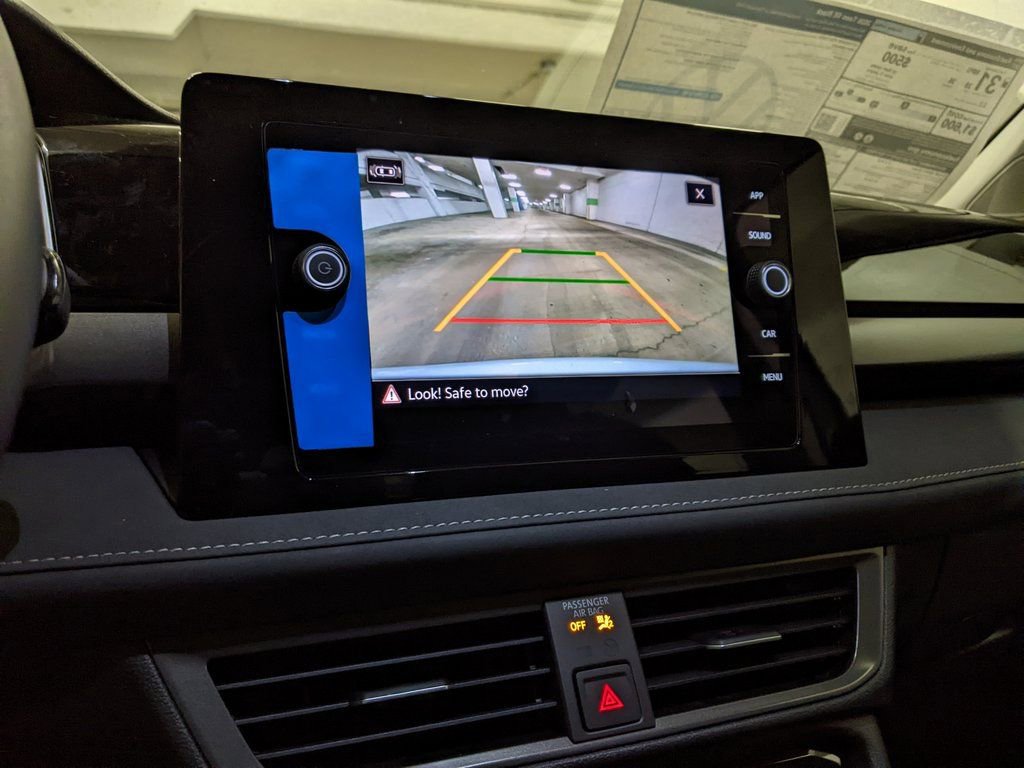 New 2026 Volkswagen Taos SE FWD image 17