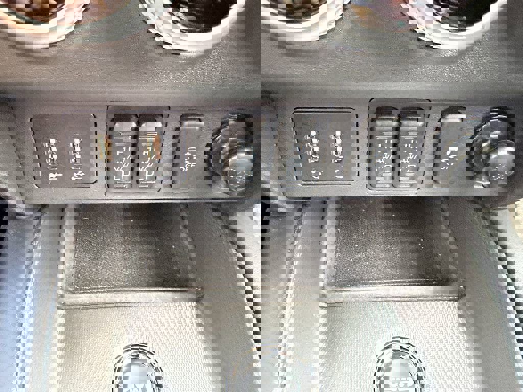 Used 2024 Mitsubishi Outlander Sport AWD image 26