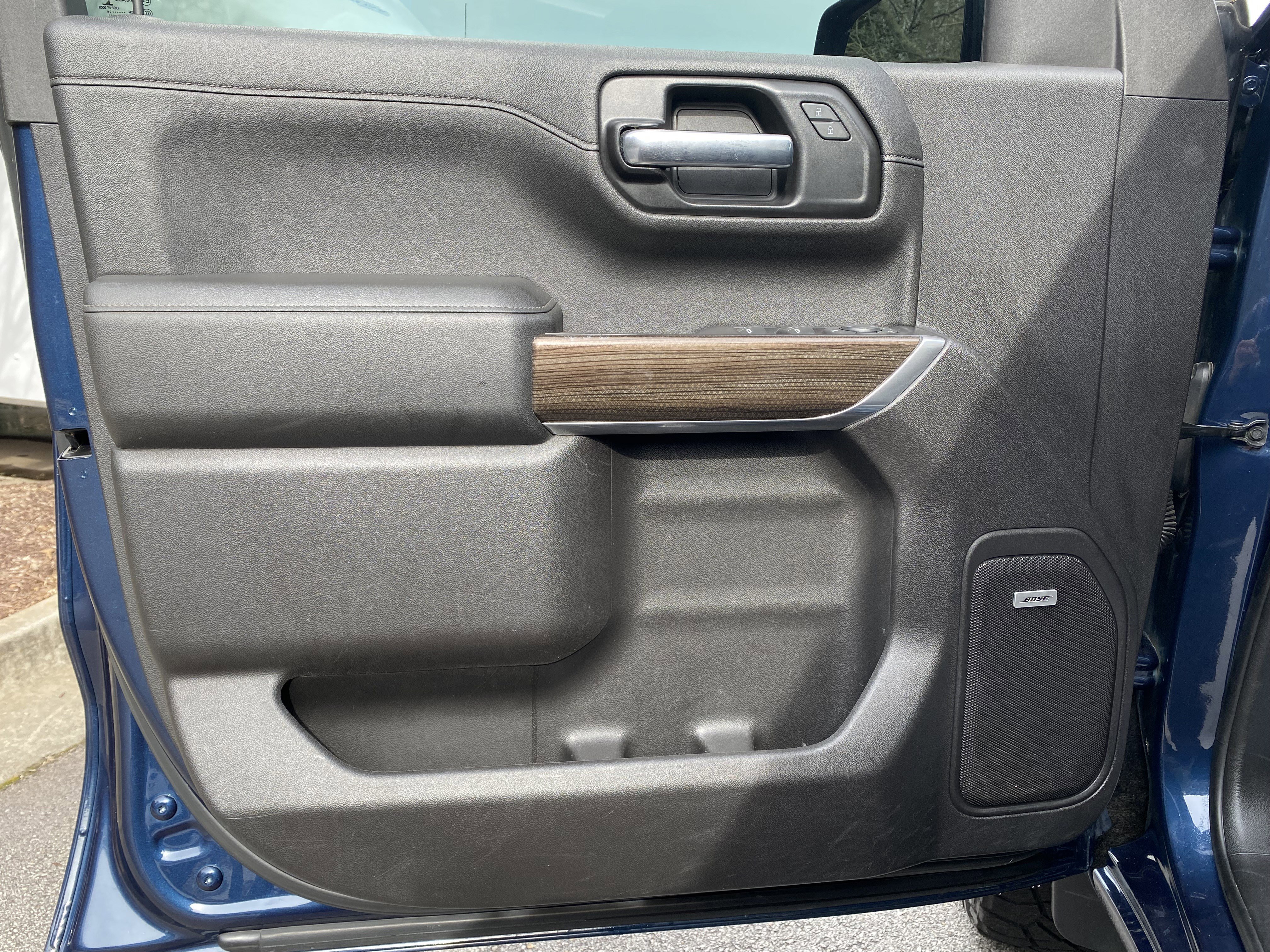 Used 2020 Chevrolet Silverado 1500 RST AWD/4WD image 15