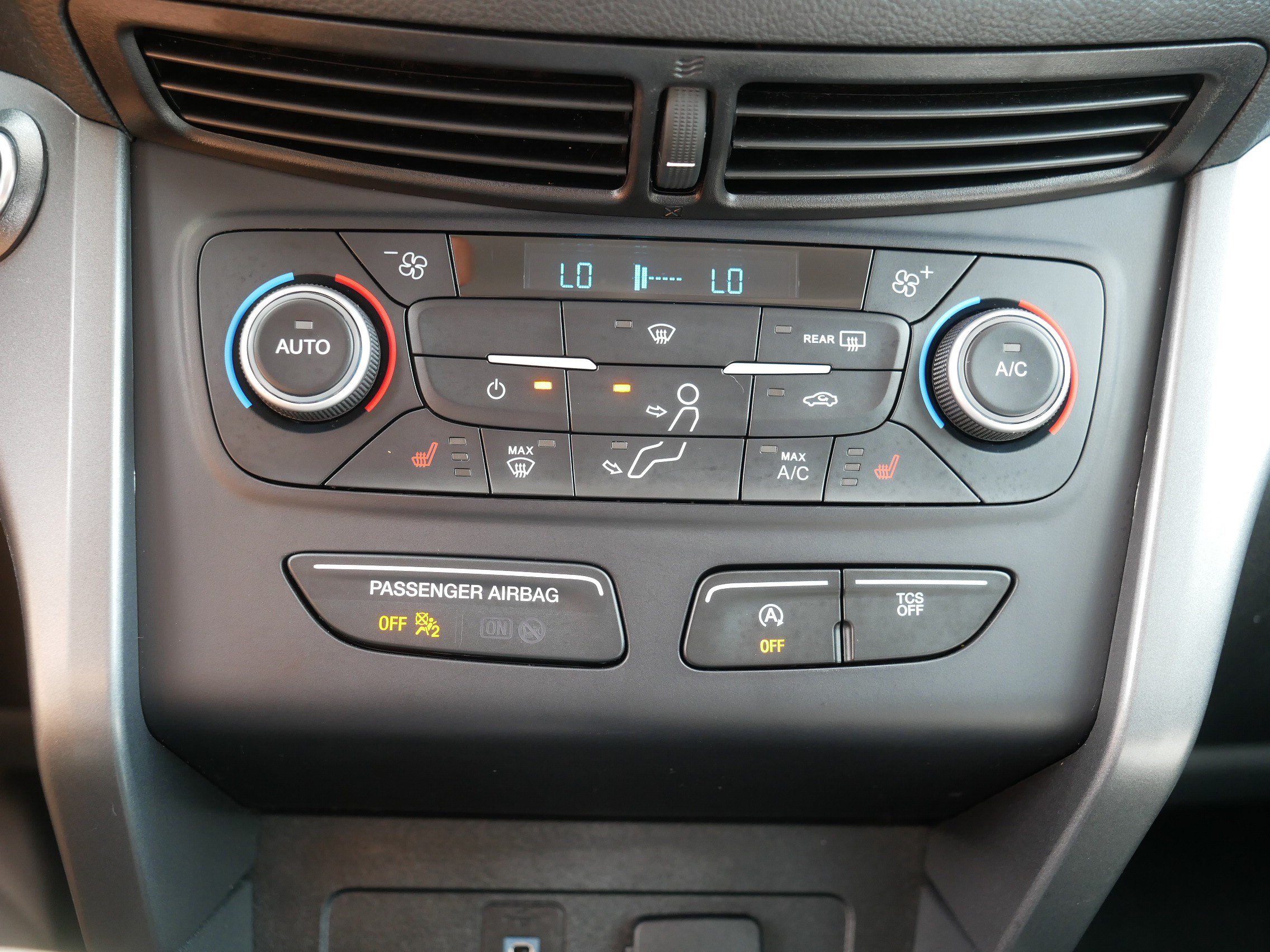 Used 2019 Ford Escape SE AWD/4WD image 23