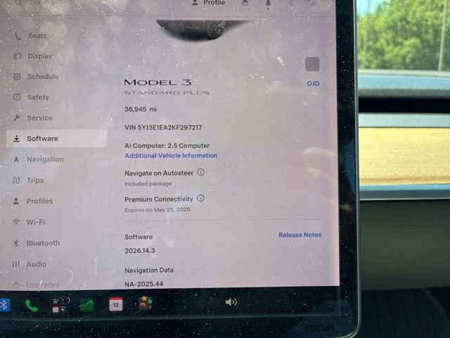 Used 2019 Tesla Model 3 Long Range RWD image 9