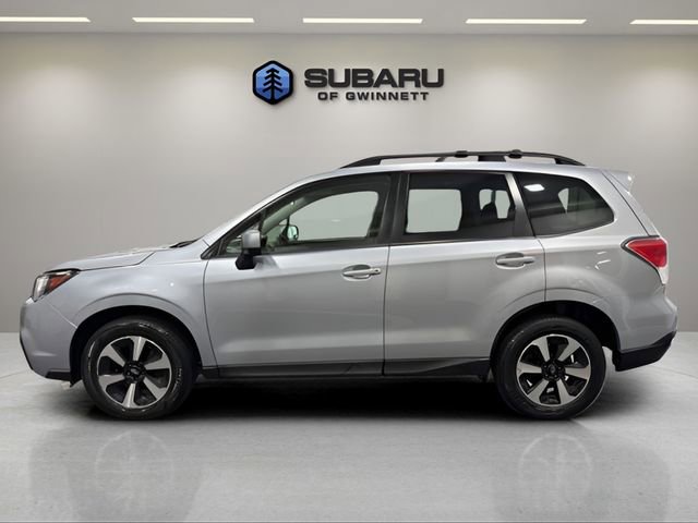 Used 2017 Subaru Forester 2.5i Premium w/ All-Weather Package image 2