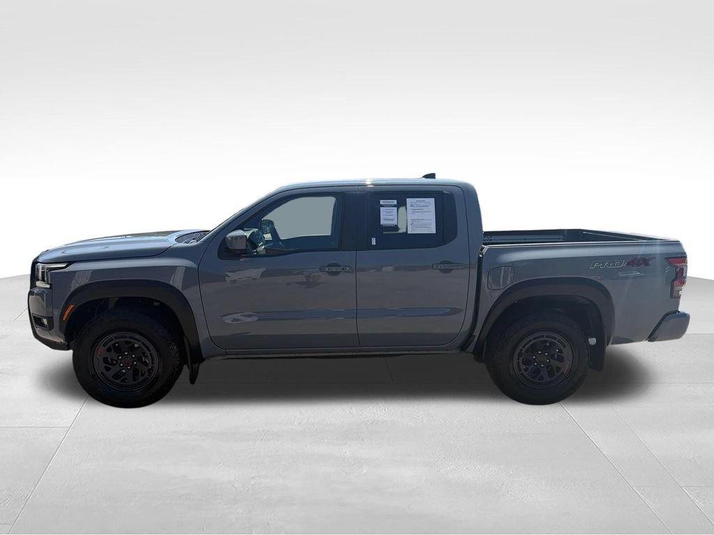 Used 2025 Nissan Frontier PRO-4X w/ Pro Convenience Package AWD/4WD image 2