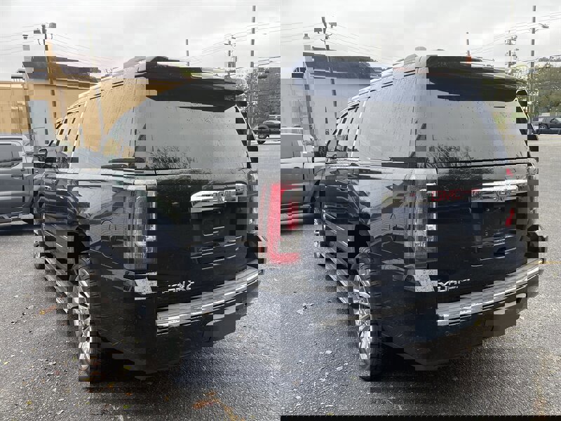 Used 2016 GMC Yukon XL Denali w/ Open Road Package image 6