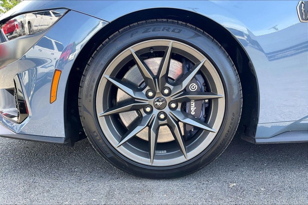 Used 2025 Ford Mustang Dark Horse image 34