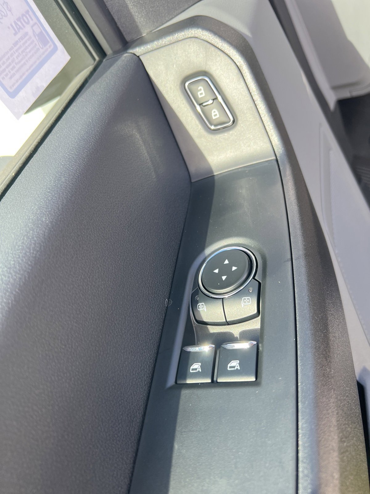 New 2026 Ford F550 4x4 Regular Cab Super Duty image 11