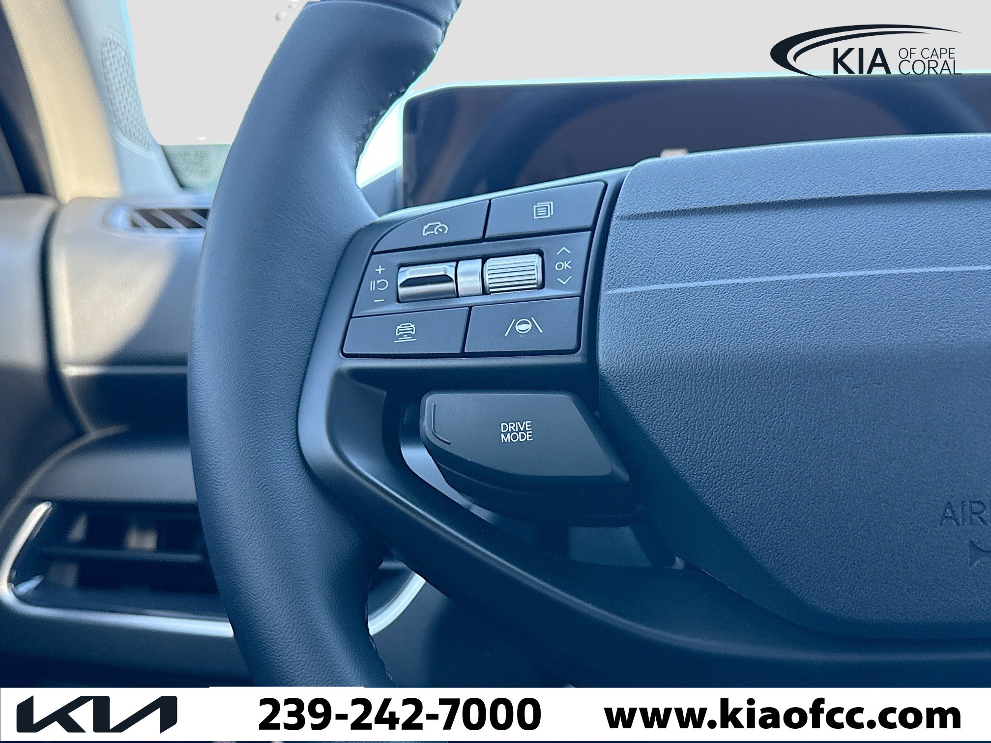 New 2025 Kia K4 EX image 34