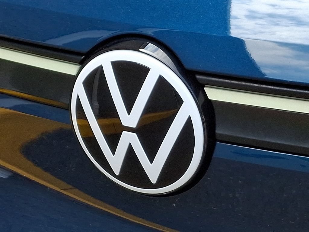 Certified 2023 Volkswagen ID.4 Pro RWD image 29